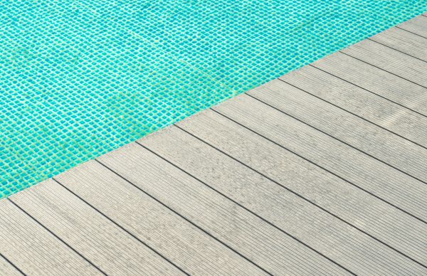 Cost of Pvc Deck Repair in Glenview